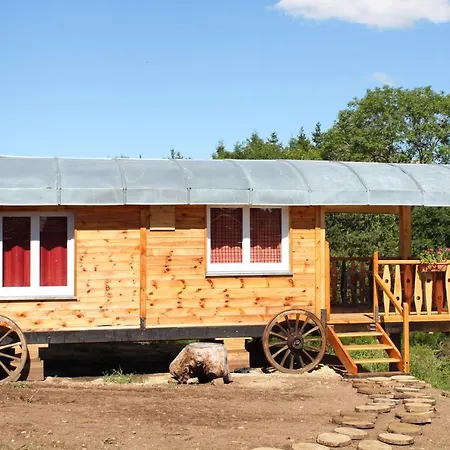 Roulotte Imperiale Perchee- * Sembadel