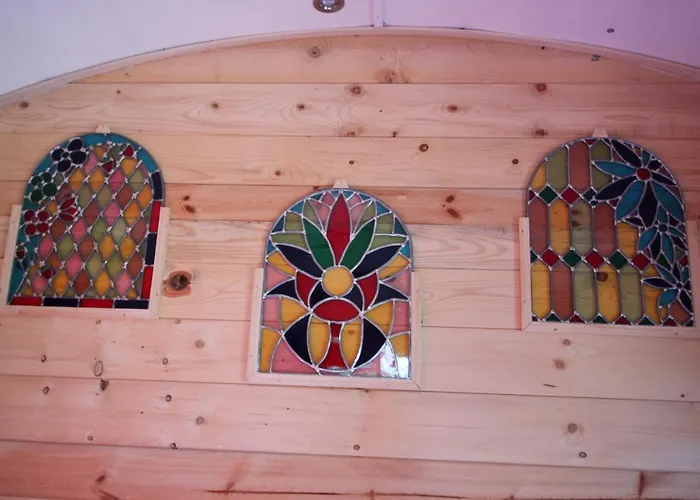 Roulotte Impériale Perchée-